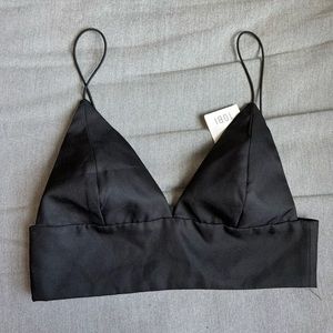 NWT Tobi black crop top/bralette with clasp back, XS
